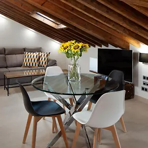 inmlaga-penthouse-santos-suites.1costadelsol.com/